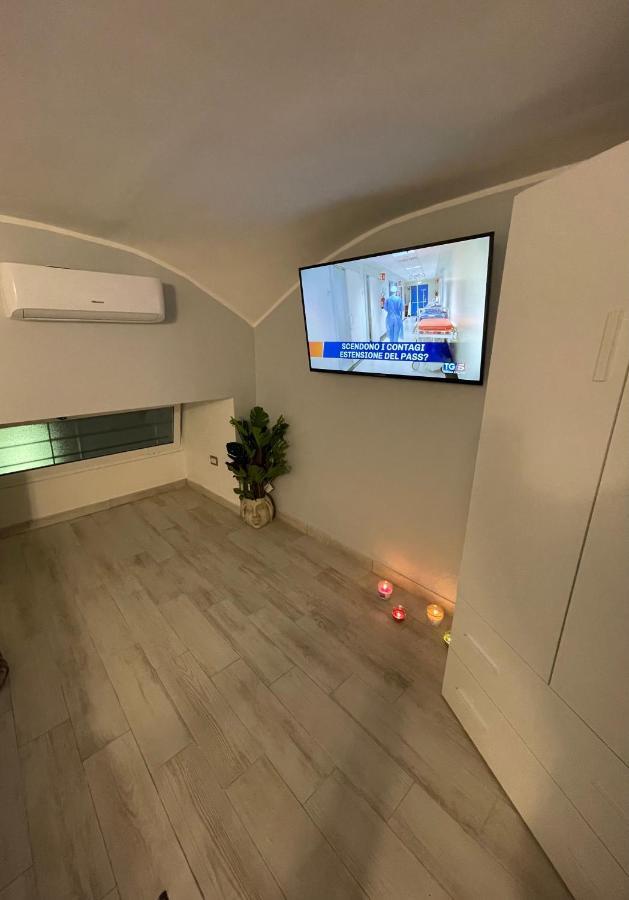 Mary House Spacca Napoli Luaran gambar