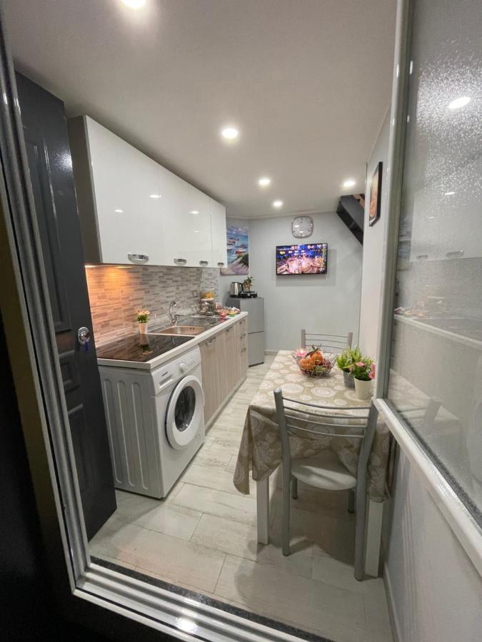 Mary House Spacca Napoli Luaran gambar